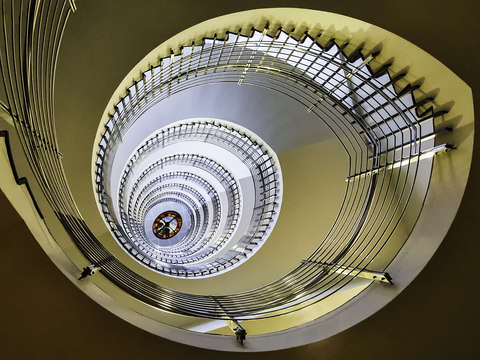 The spiral surprise 5908