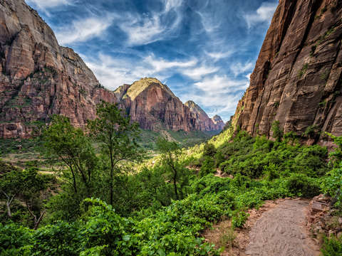 Zion national park angels landing trail
