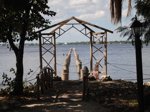The missing pier