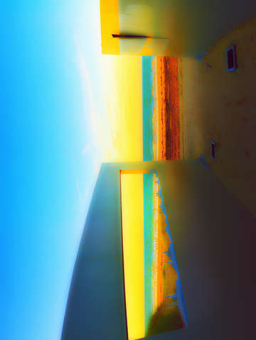 Vertical folly