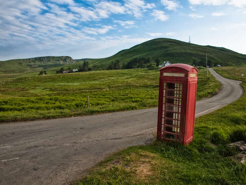 Red cabin box