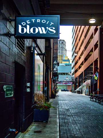 Detroit blows dsc 1264 detroit michigan