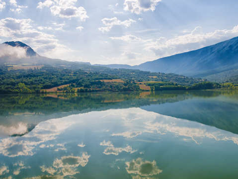 Perfect reflection