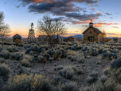 Fort rock homesteads