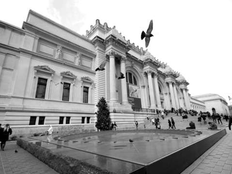 Metropolitan grandeur