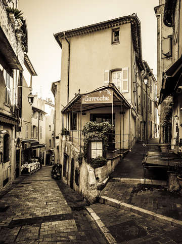 Gavrohche restaurant cannes