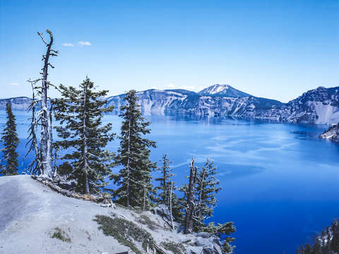 Crater lake oregon