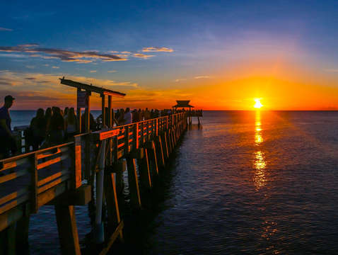 Sol hundible naples beach florida
