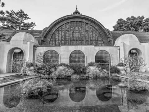 Botanical building balboa park san diego bw