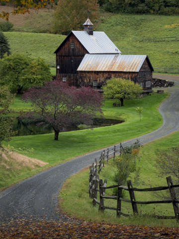 New england barn 2