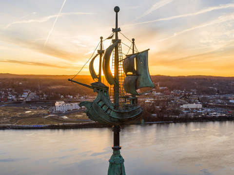 Mayflower sculpture sunrise