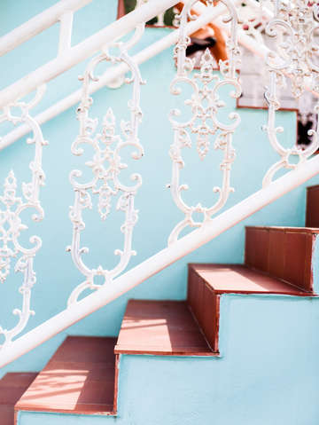 Tropical staircase