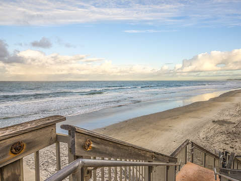 Down to seascape