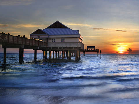 Pier 60