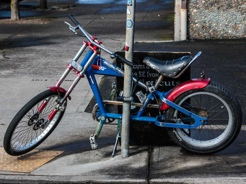Very hip bicycle in portland