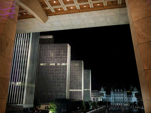 Albany ny capital building and plaza 2