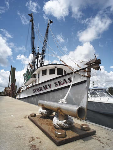 Stormy seas down dirty