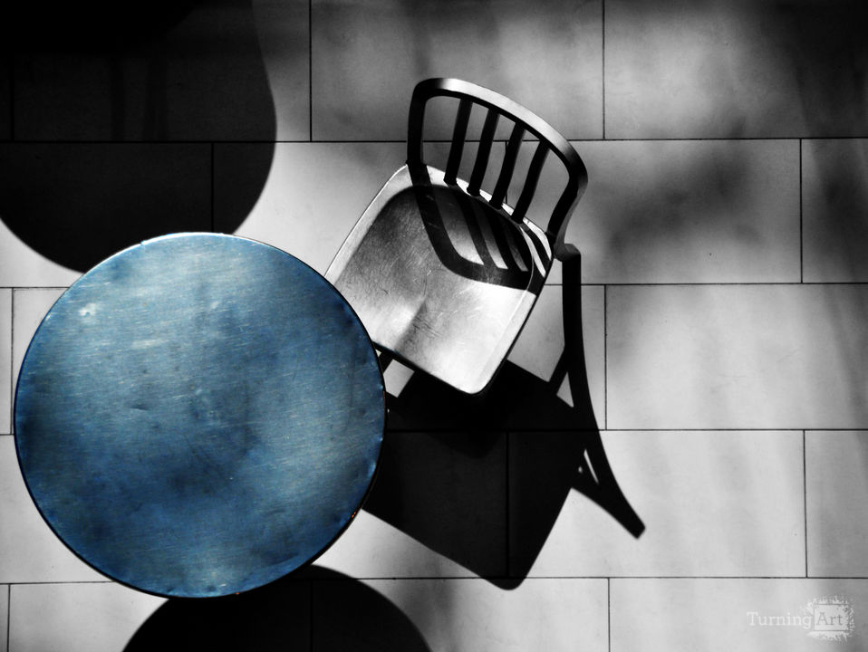 Black and blue 3