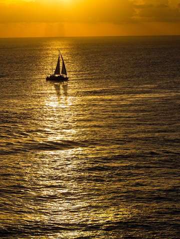 Sunset sail 3