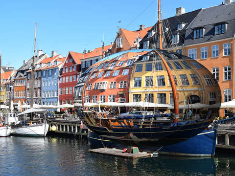 The world of nyhaven copenhagen