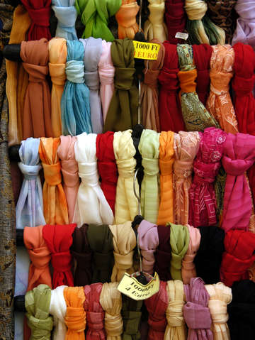 Budapest silk