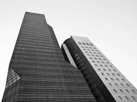 Tilting manhattan