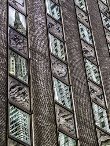 Diamond reflections 1355