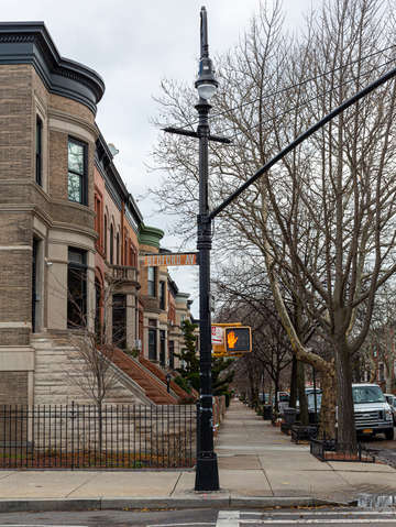 Bedford ave in the winter