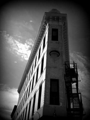 Astoria Corner