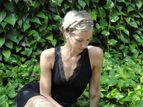Refelctions in golden pathos garden