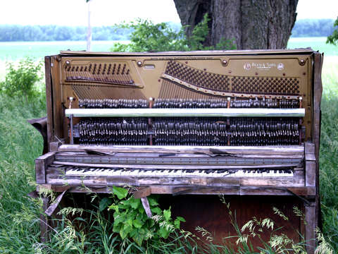 Yard piano ii