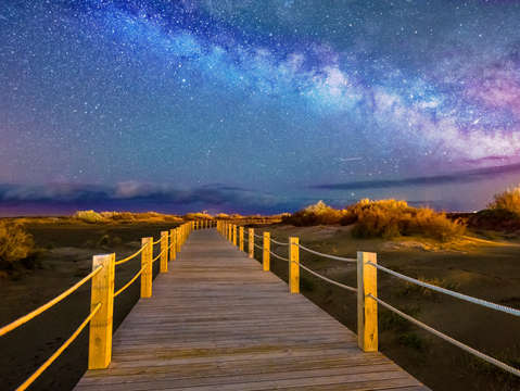 Milky way over riumar beach