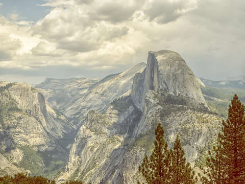 Vintage vibe half dome