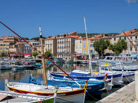 Provence port