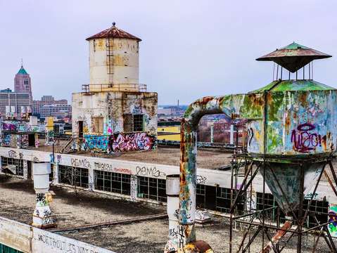 Watertowers and fisher building dji 0671