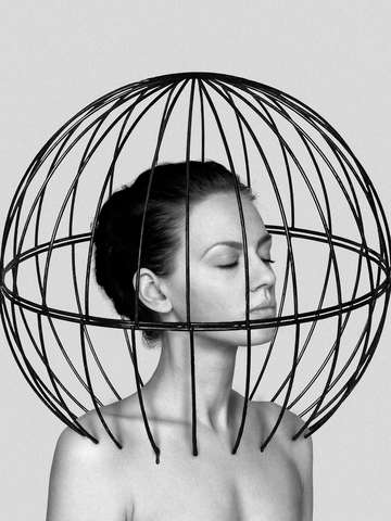 Metamorphosis black 8