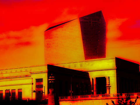 I dream in orange