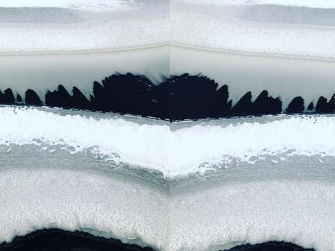 Snow sediment mirror