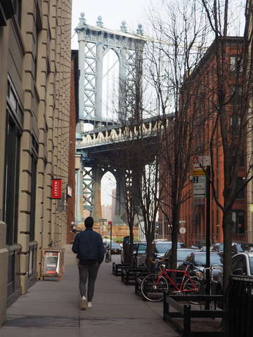 Morning walk in dumbo