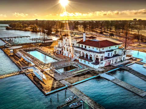 Detroit belle isle boat club dji 0210