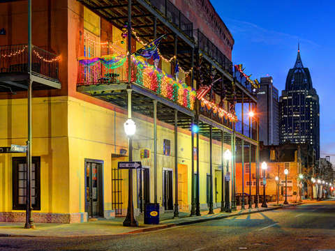 Mardi gras mattress factory mobile alabama