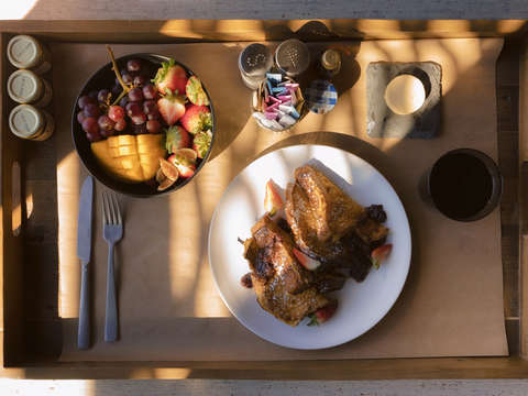 8 breakfast with lady liberty