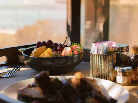 11 breakfast with lady liberty