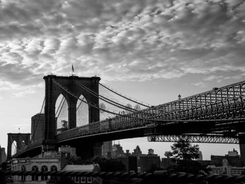 Rare view of the brooklyn bridge