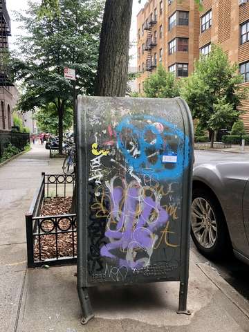 Hello bob and graffiti postbox prospect lefferts g