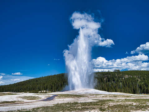Old faithful eruption