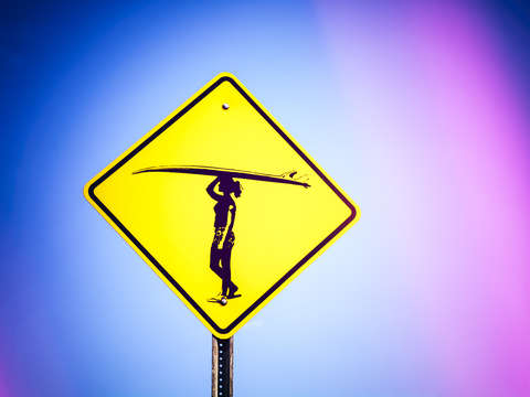 Surfer girl retro 1