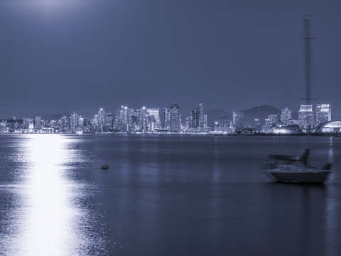 Moonlight elegance san diego harbor