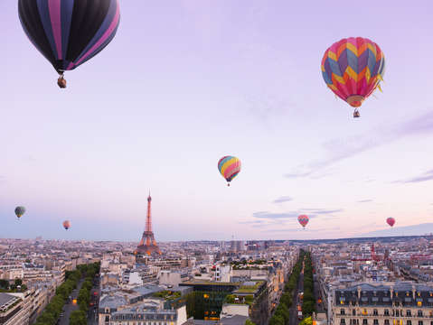 Flight over the eiffel tower