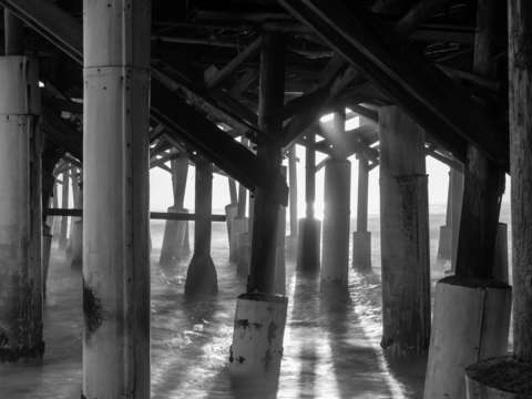 Light shines through grayscale